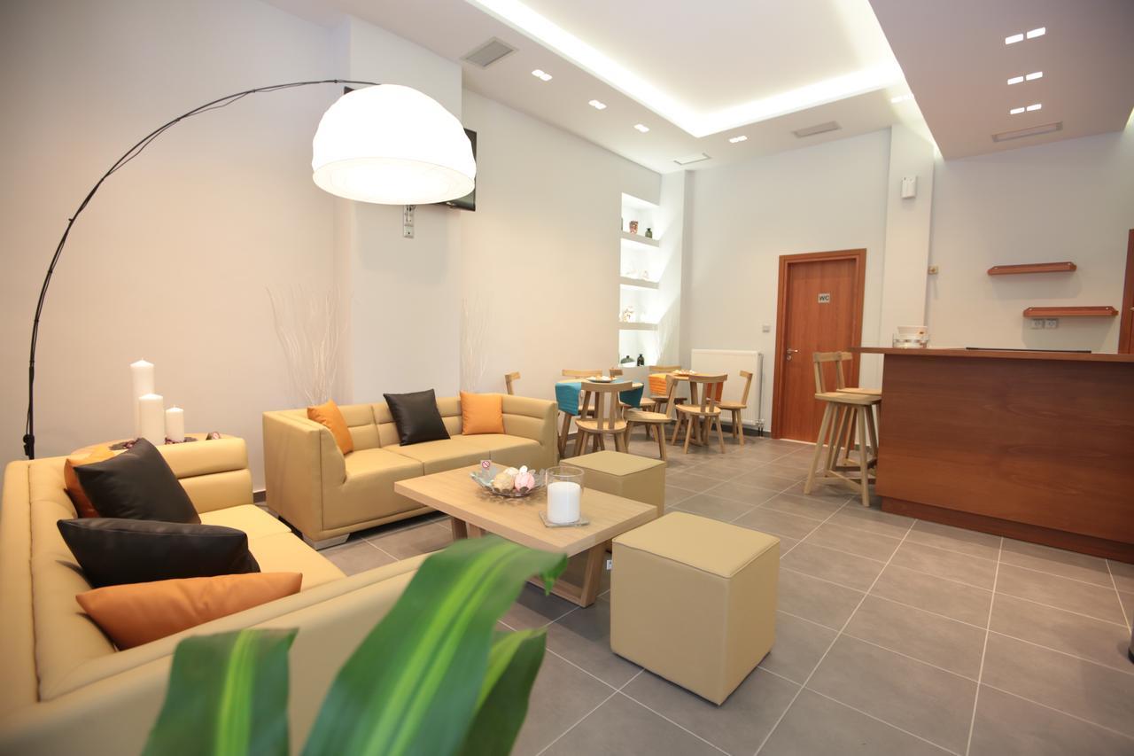 Meni Apartments Атина Екстериор снимка