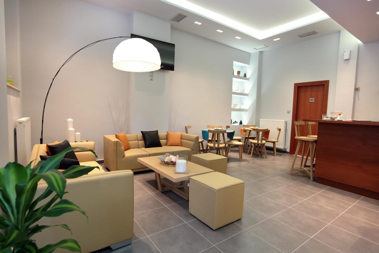 Meni Apartments Атина Екстериор снимка
