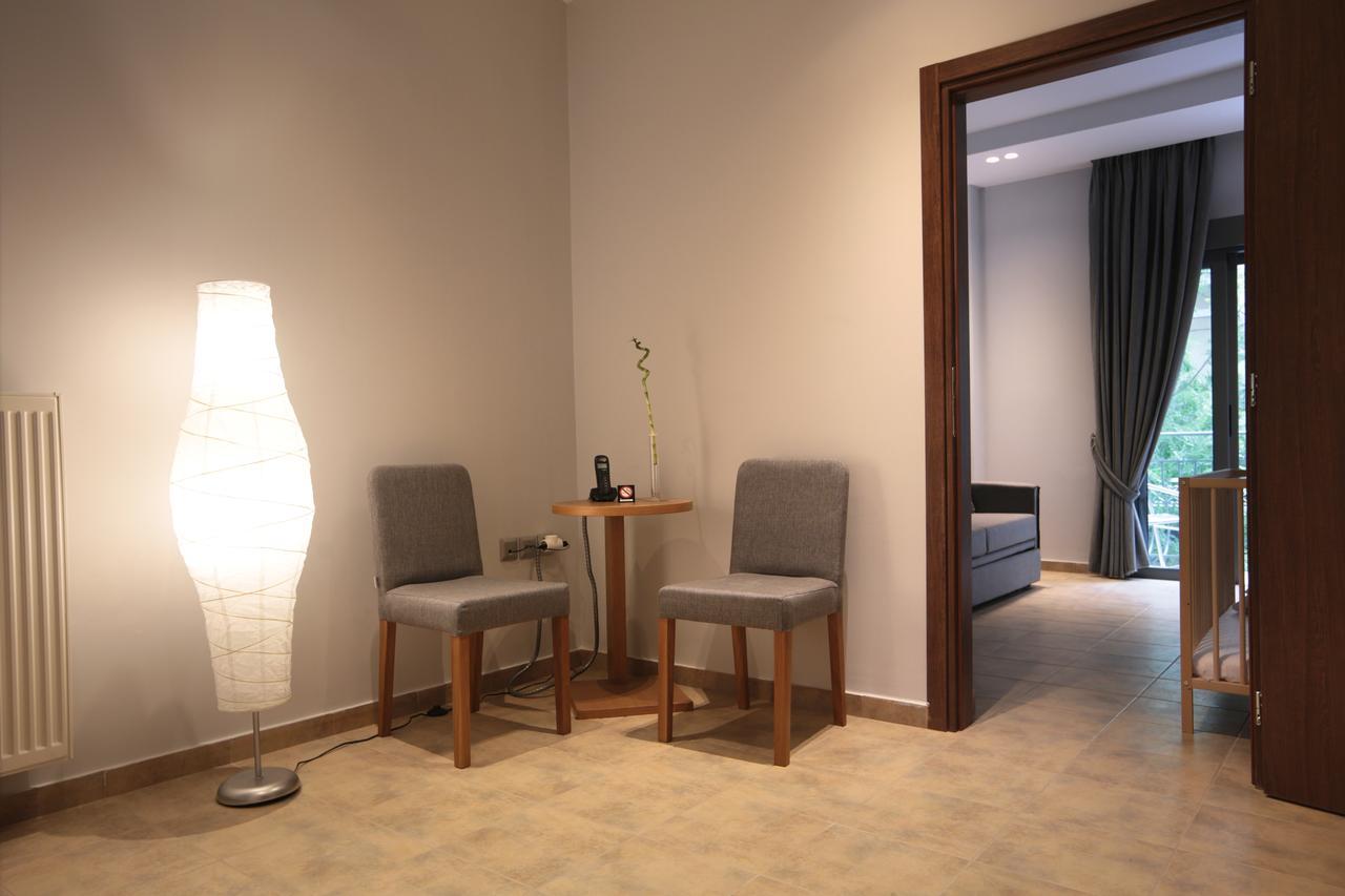 Meni Apartments Атина Екстериор снимка